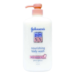 Sữa tắm Johnsons pH 5.5 hạnh nhân chai 750ml chính hãng