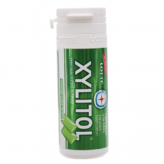 Kẹo gum Lotte Xylitol Limemint hũ 26.1g chính hãng