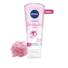 Sữa rửa mặt tạo bọt hoa hồng sáng da Nivea 100g chính hãng