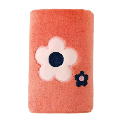 Khăn tắm họa tiết hoa nhí Tuyết Mai màu đỏ 70x140cm chính hãng