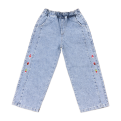 Quần jean bé gái Tre Xanh thêu sườn màu xanh nhạt size 10 chính hãng