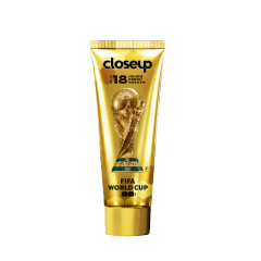 Kem đánh răng Closeup phiên bản giới hạn Fifa 85g chính hãng